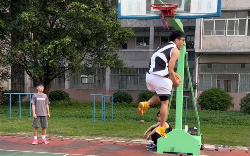 来的蒙太古